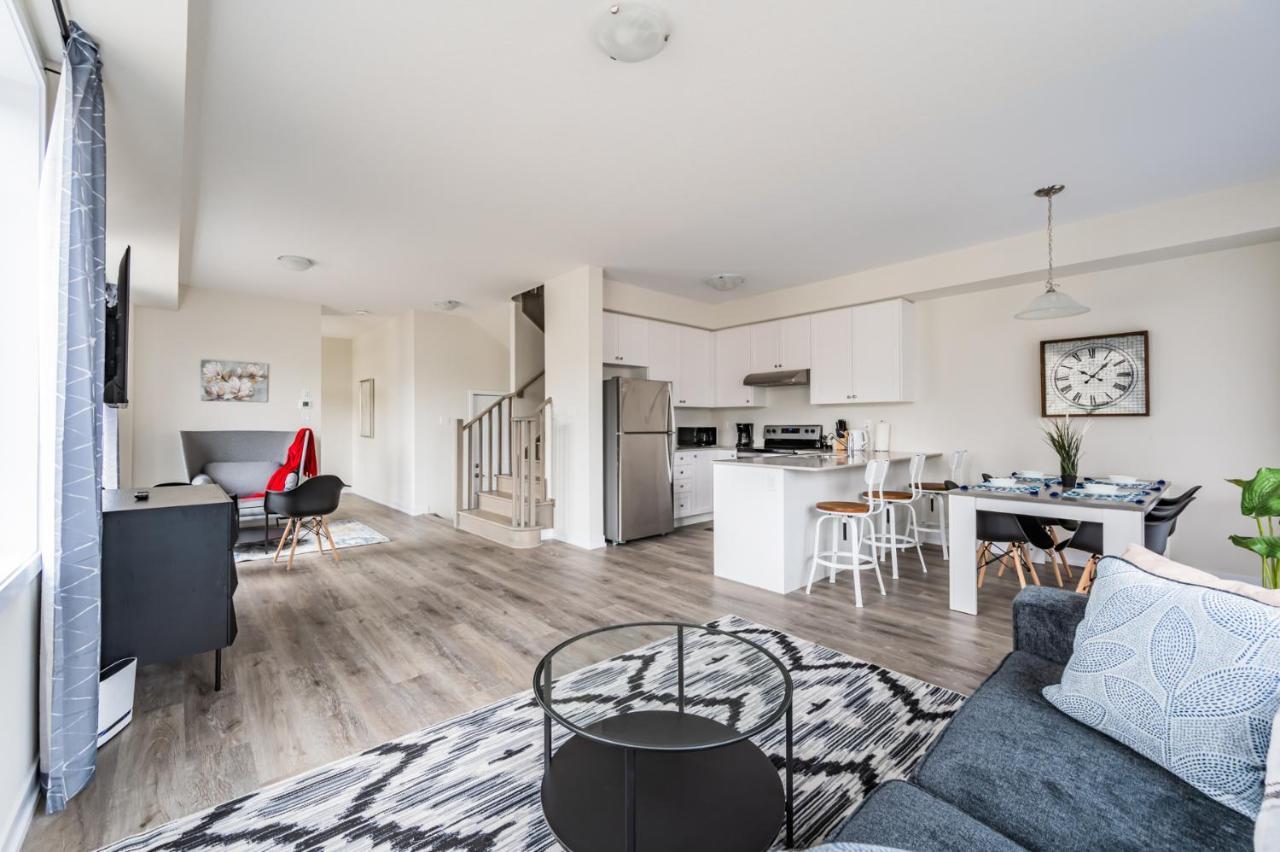 Luxury Townhouse Close To Fairview Casino In Niagara Falls Villa Eksteriør billede