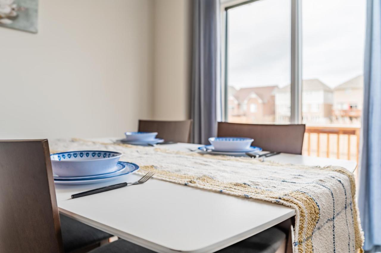 Luxury Townhouse Close To Fairview Casino In Niagara Falls Villa Eksteriør billede
