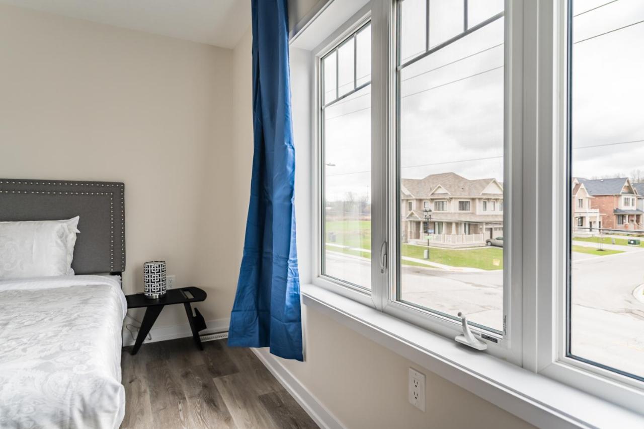 Luxury Townhouse Close To Fairview Casino In Niagara Falls Villa Eksteriør billede