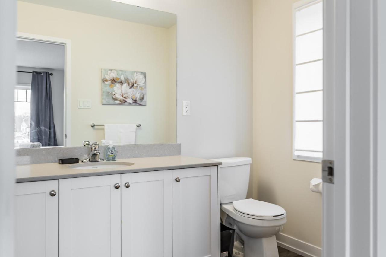Luxury Townhouse Close To Fairview Casino In Niagara Falls Villa Eksteriør billede