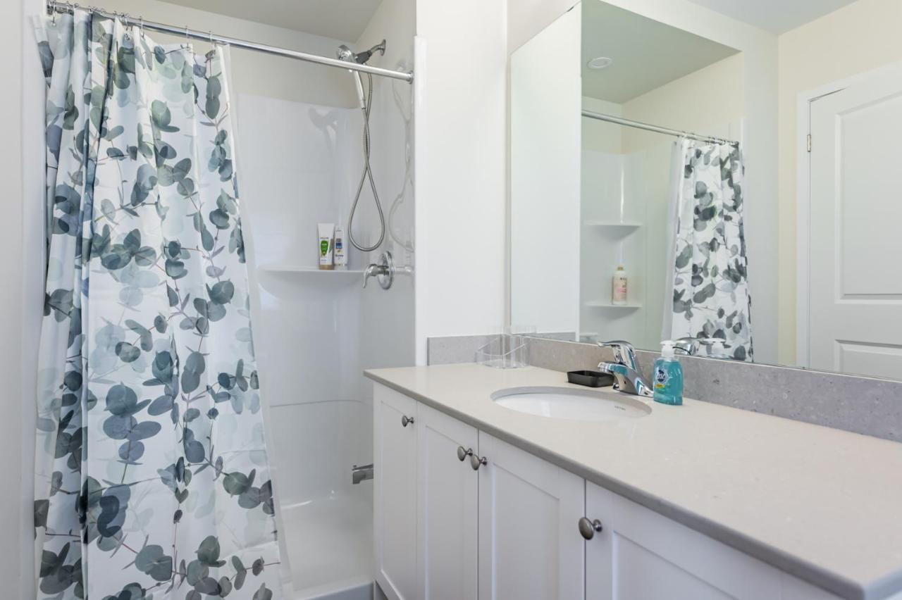 Luxury Townhouse Close To Fairview Casino In Niagara Falls Villa Eksteriør billede