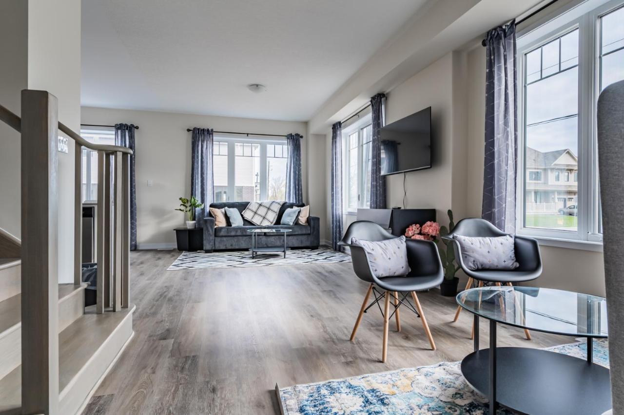 Luxury Townhouse Close To Fairview Casino In Niagara Falls Villa Eksteriør billede