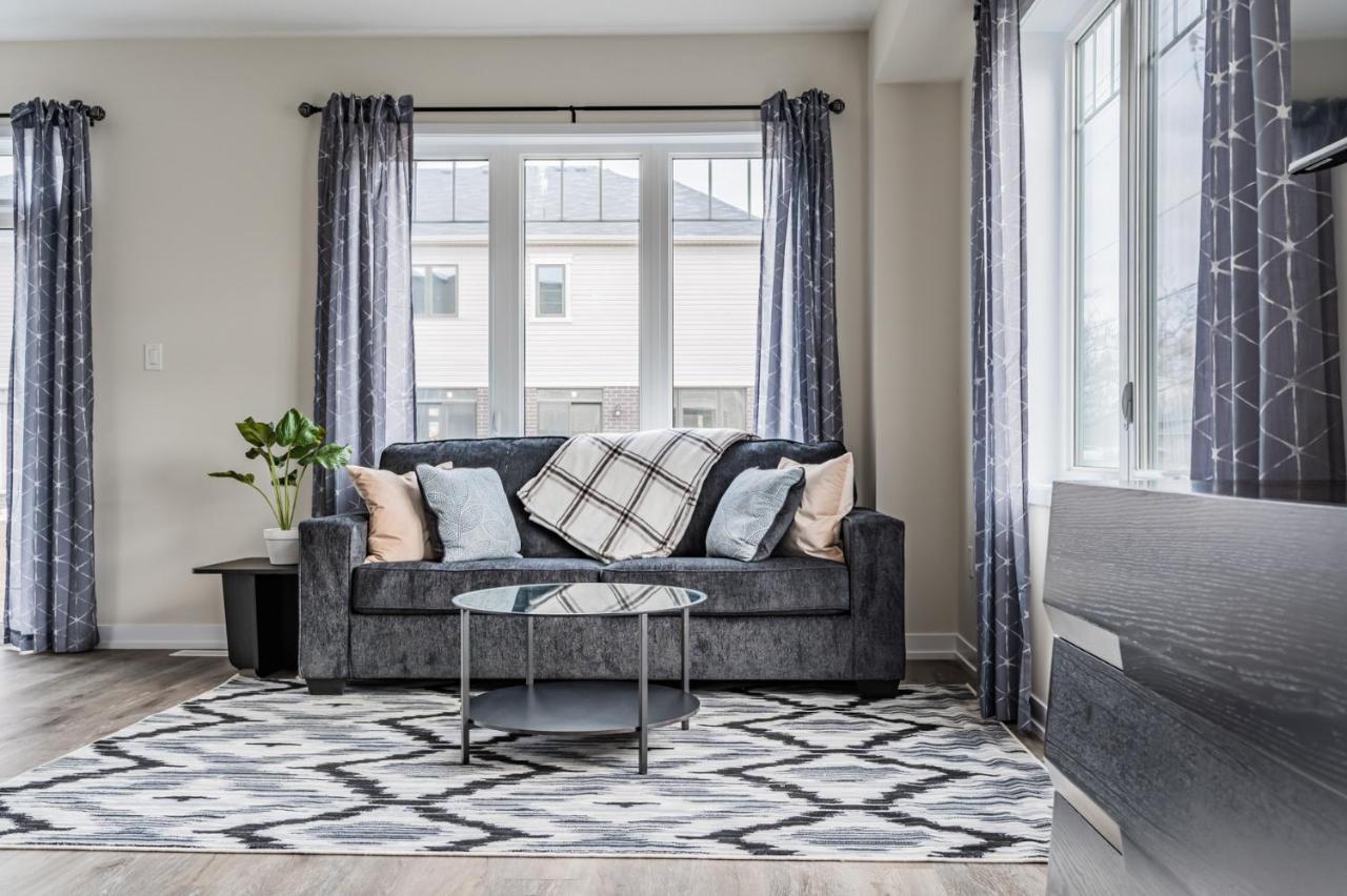 Luxury Townhouse Close To Fairview Casino In Niagara Falls Villa Eksteriør billede