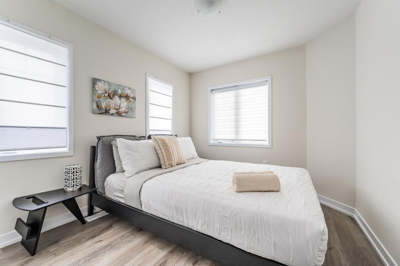 Luxury Townhouse Close To Fairview Casino In Niagara Falls Villa Eksteriør billede