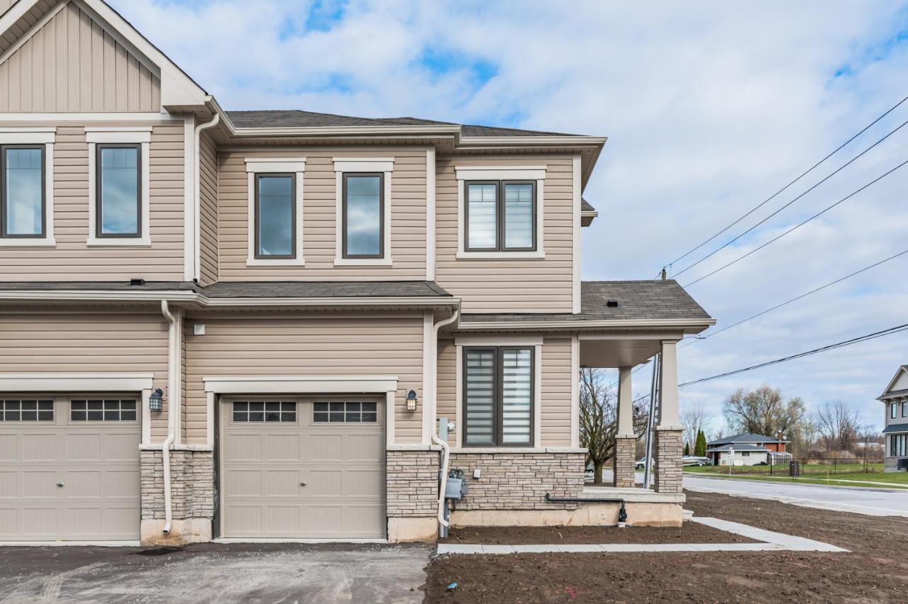 Luxury Townhouse Close To Fairview Casino In Niagara Falls Villa Eksteriør billede